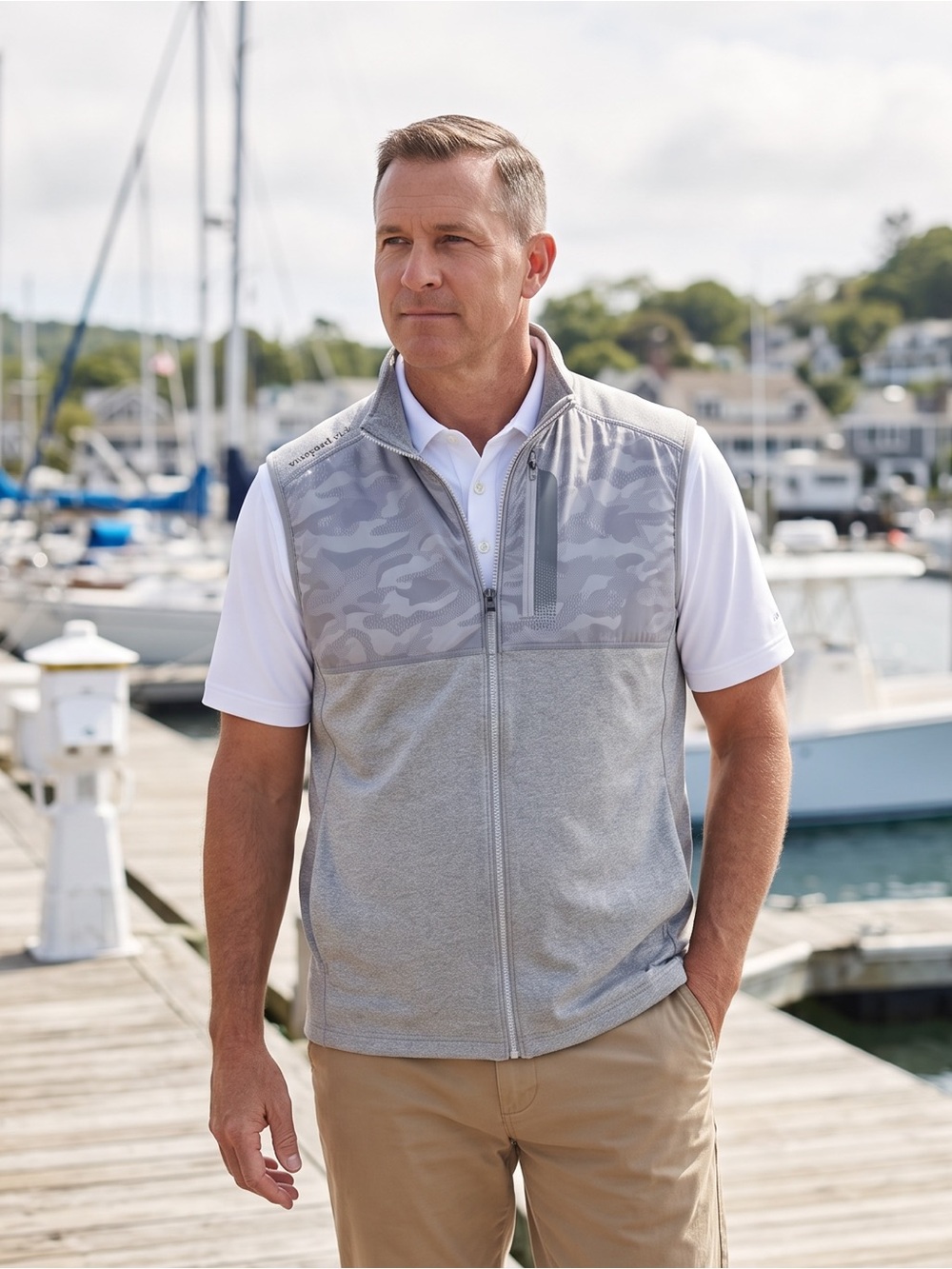 Vineyard Vines Men's Fairhaven Light Gray Camo Performance XL Vest NWOT